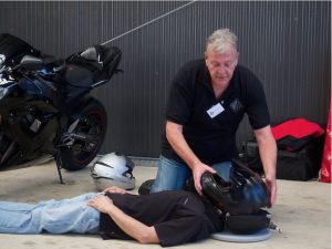 VOZZ-RS-1.0-Australian-motorcycle-helmet-safety-design_thumb